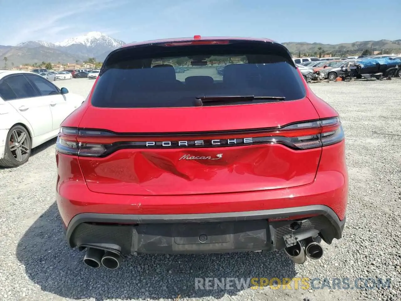 6 fotografías del automóvil dañado WP1AG2A56PLB38526 PORSCHE MACAN 2023