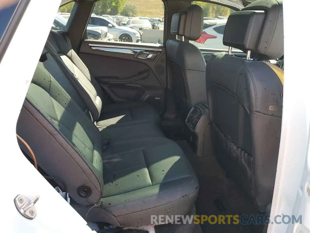 11 fotografías del automóvil dañado WP1AG2A57PLB36302 PORSCHE MACAN 2023