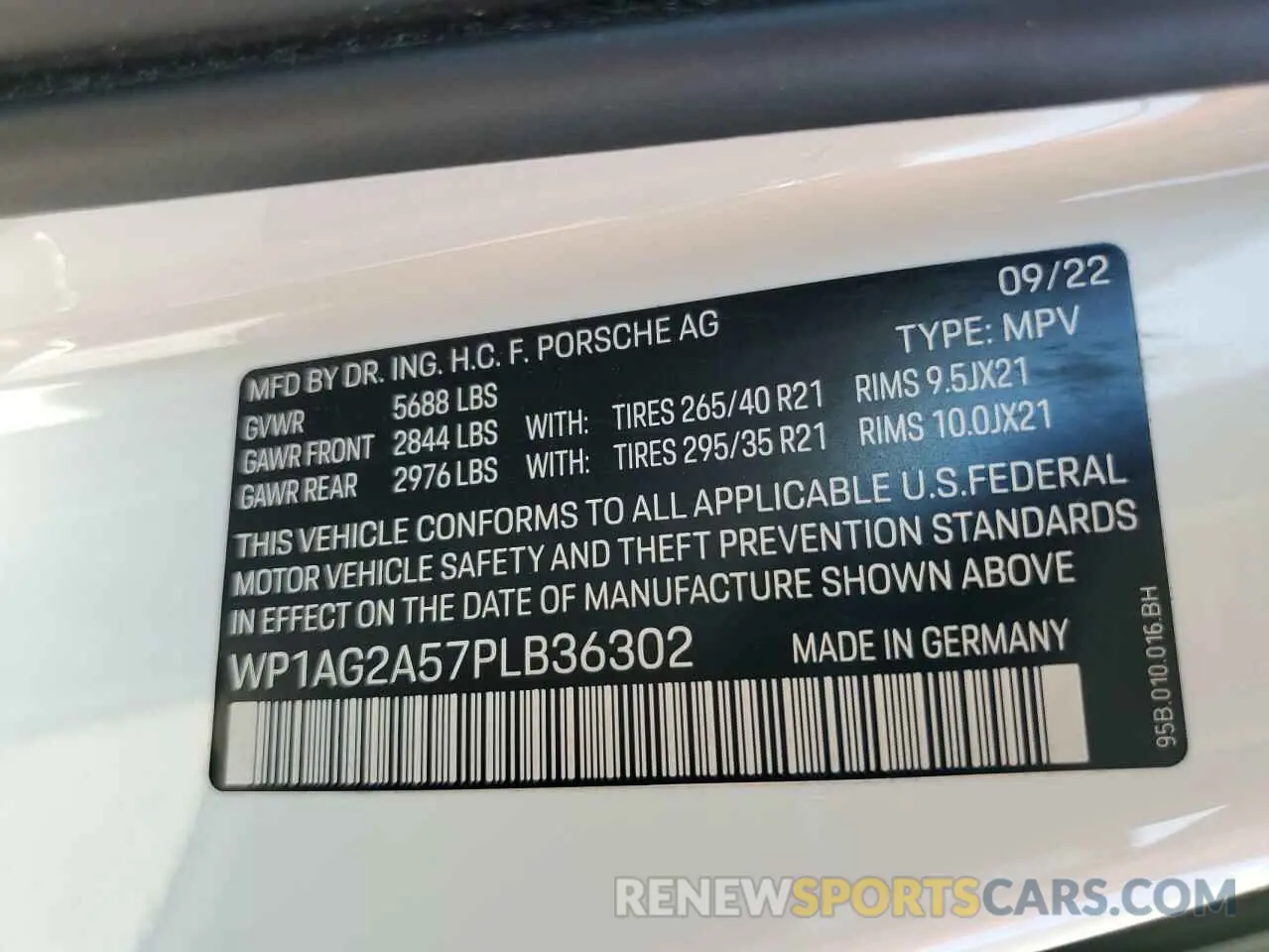 14 fotografías del automóvil dañado WP1AG2A57PLB36302 PORSCHE MACAN 2023