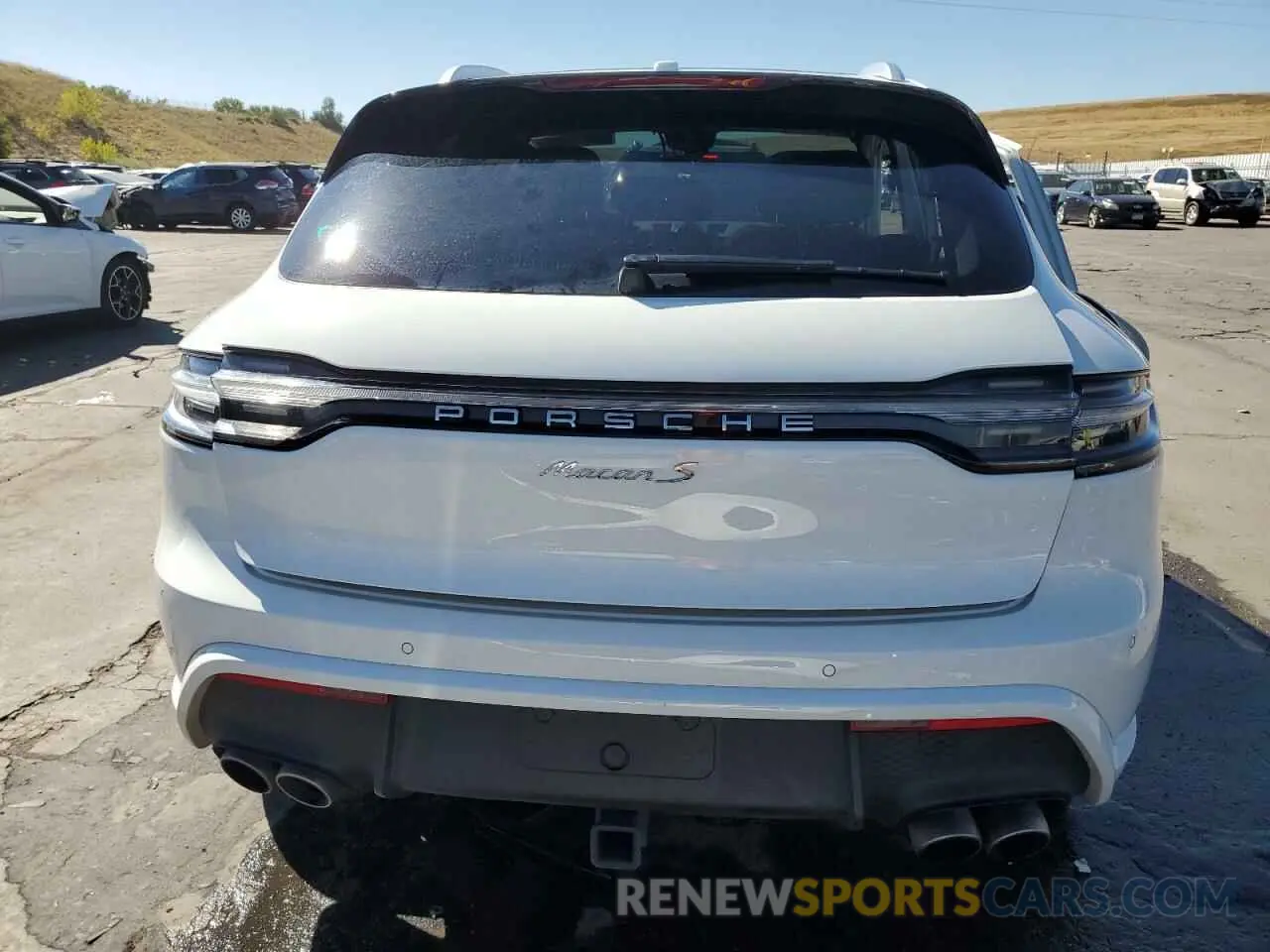 6 fotografías del automóvil dañado WP1AG2A57PLB36302 PORSCHE MACAN 2023