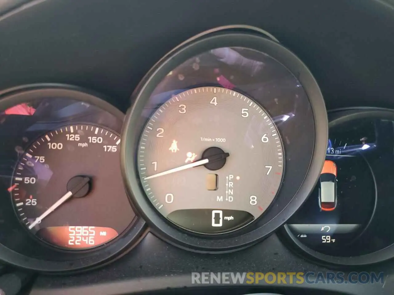 9 fotografías del automóvil dañado WP1AG2A57PLB36302 PORSCHE MACAN 2023