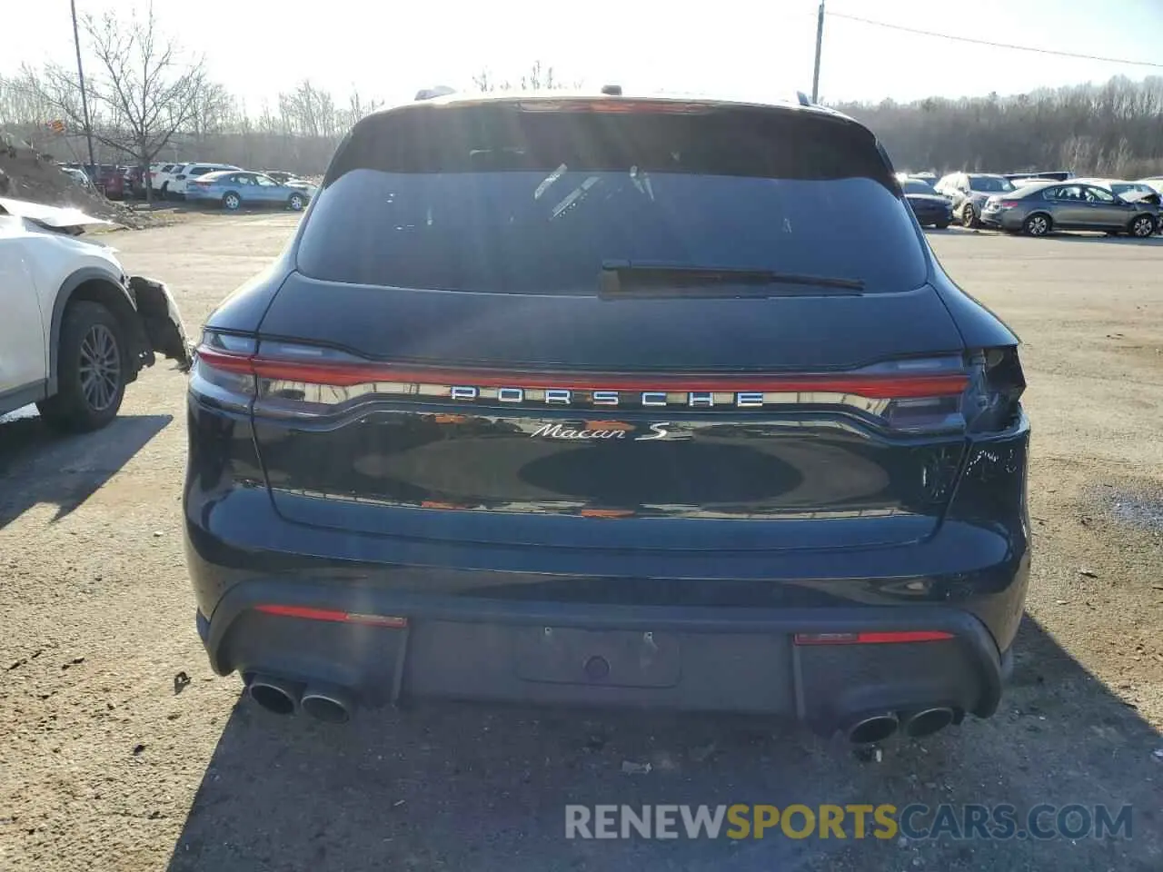 6 fotografías del automóvil dañado WP1AG2A58PLB39600 PORSCHE MACAN 2023