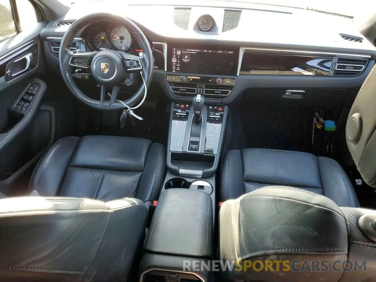 8 fotografías del automóvil dañado WP1AG2A58PLB39600 PORSCHE MACAN 2023