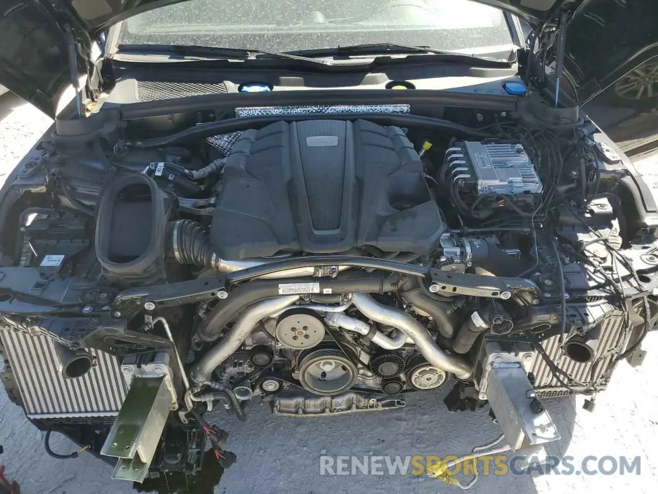 11 fotografías del automóvil dañado WP1AG2A59PLB39430 PORSCHE MACAN 2023