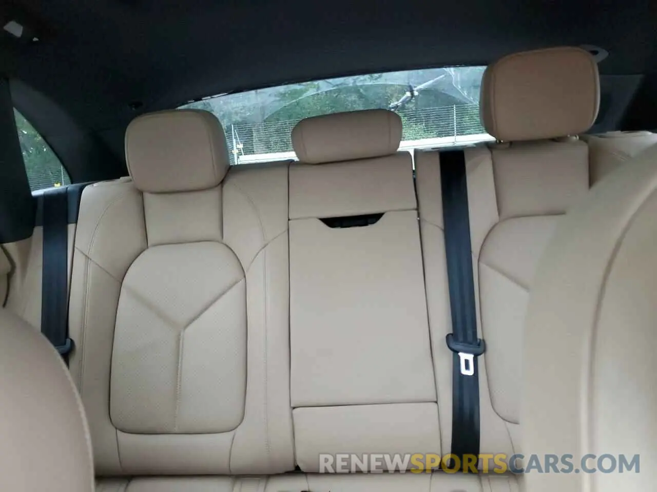 10 fotografías del automóvil dañado WP1AG2A5XPLB39839 PORSCHE MACAN 2023