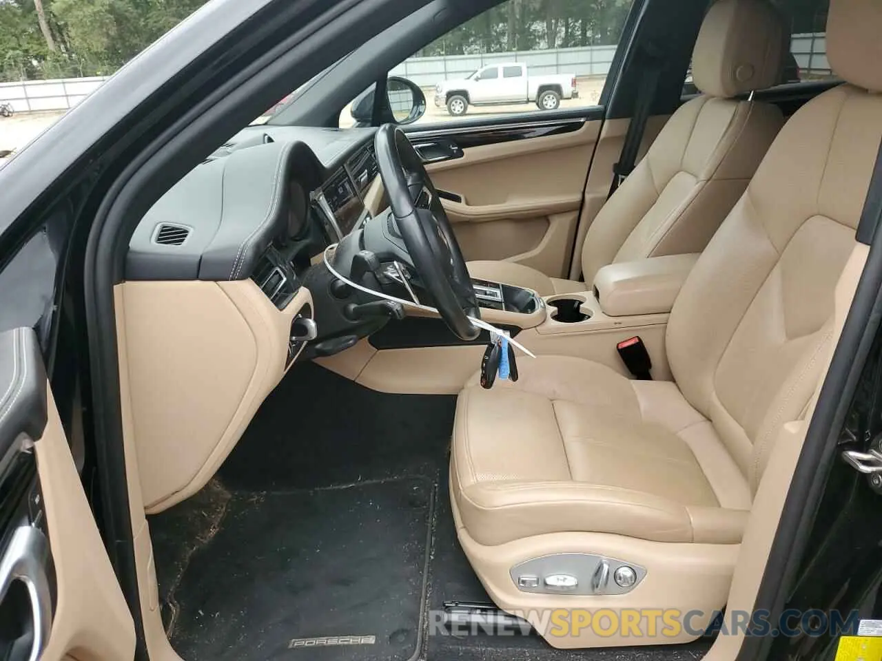 7 fotografías del automóvil dañado WP1AG2A5XPLB39839 PORSCHE MACAN 2023