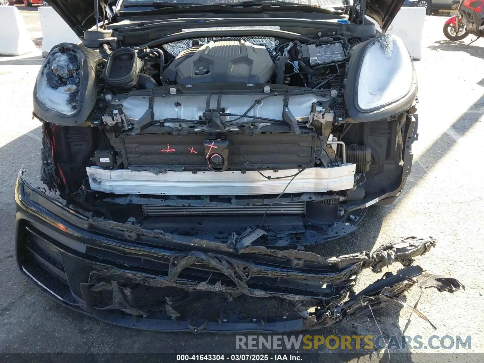 6 fotografías del automóvil dañado WP1AA2A53RLB05066 PORSCHE MACAN 2024