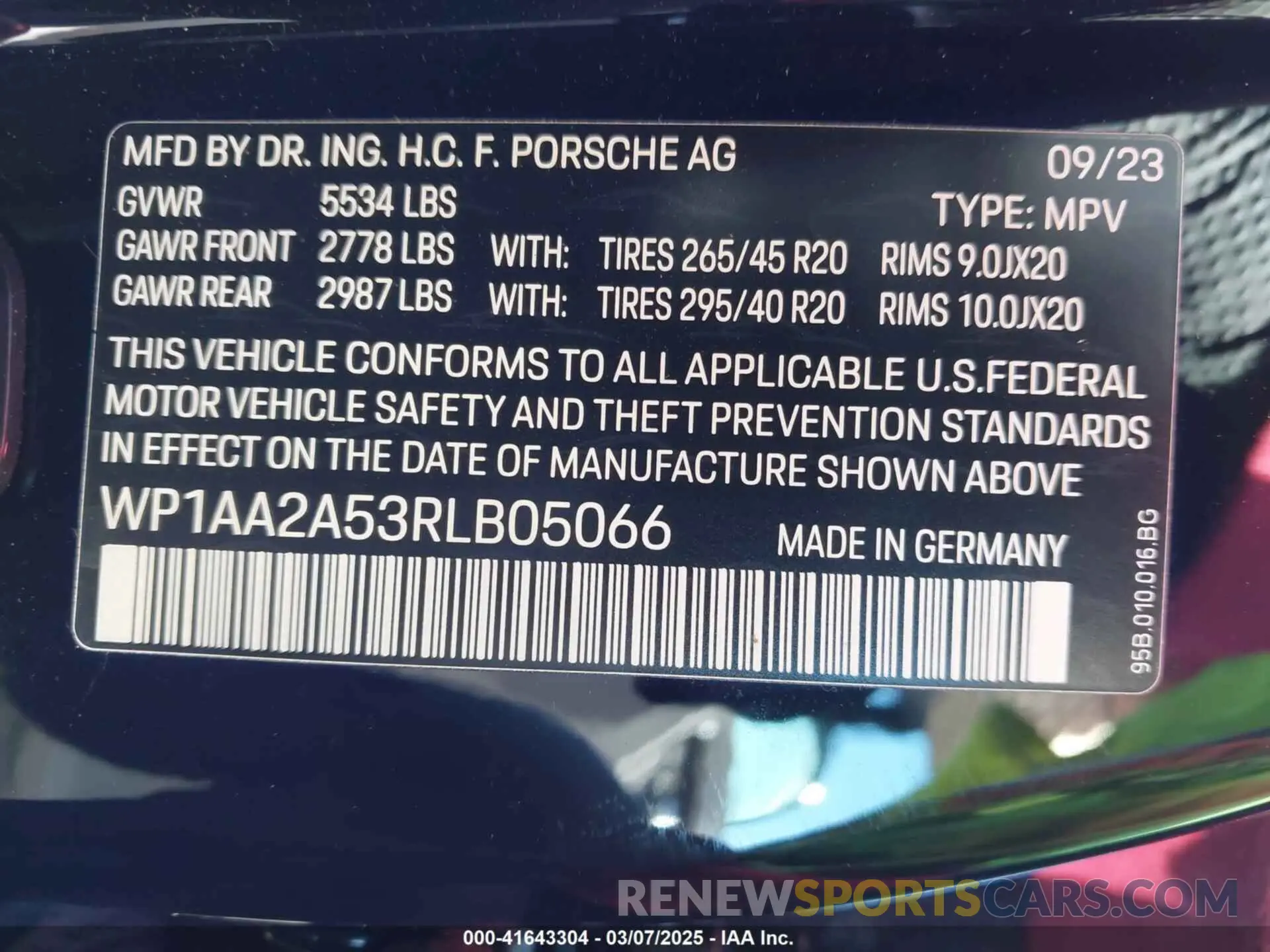 9 fotografías del automóvil dañado WP1AA2A53RLB05066 PORSCHE MACAN 2024