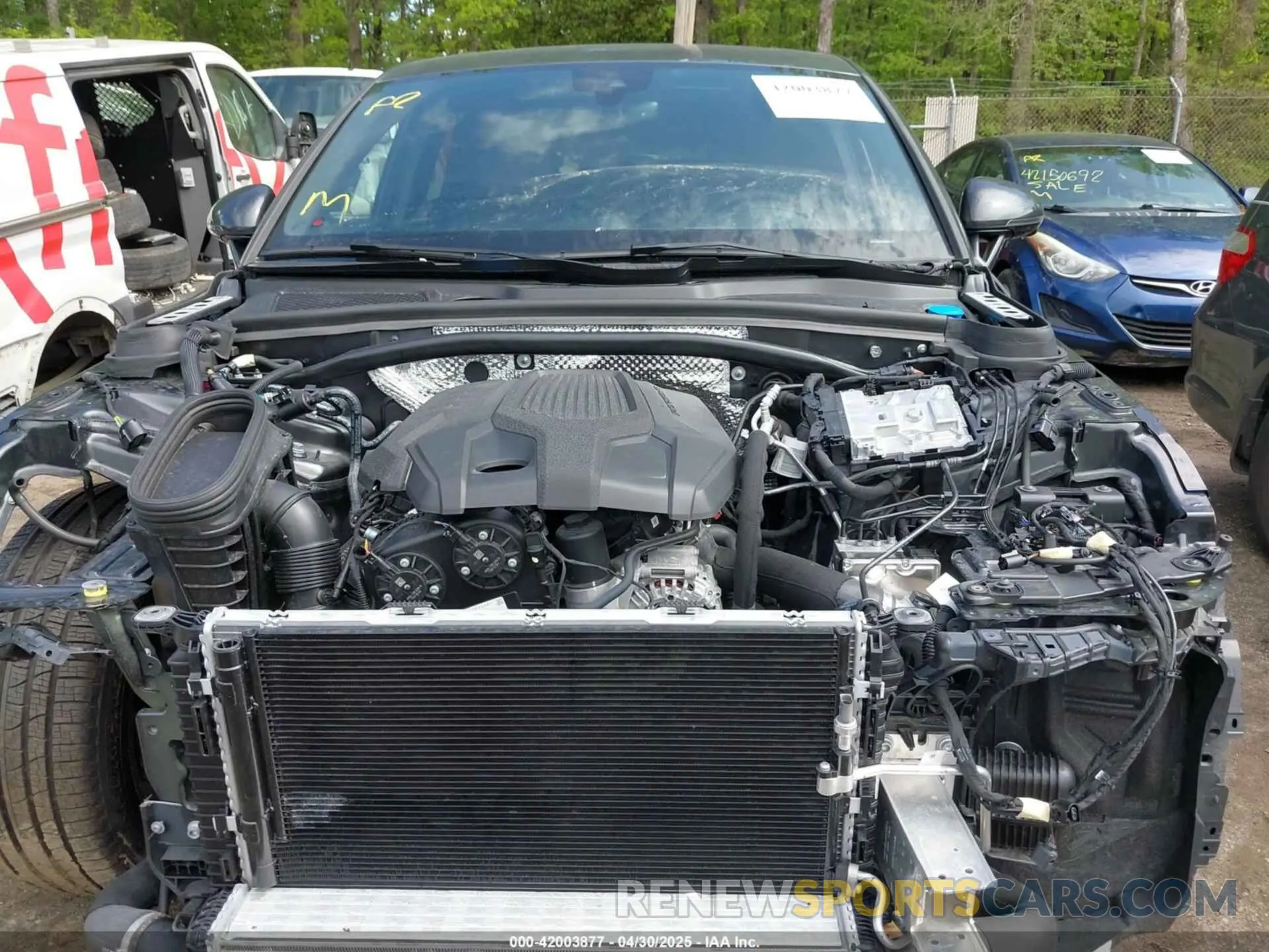 10 fotografías del automóvil dañado WP1AA2A5XRLB18610 PORSCHE MACAN 2024
