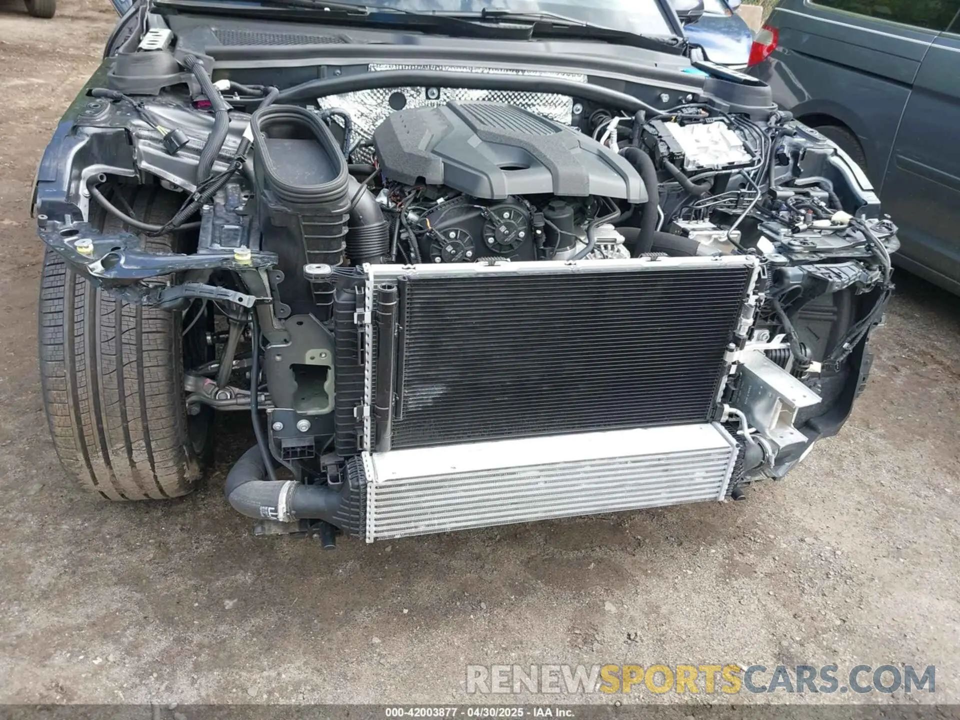 6 fotografías del automóvil dañado WP1AA2A5XRLB18610 PORSCHE MACAN 2024