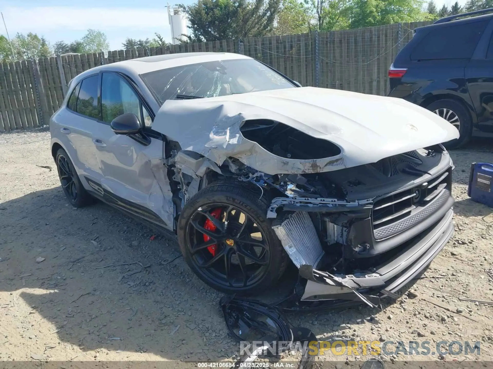 1 fotografías del automóvil dañado WP1AF2A5XRLB57439 PORSCHE MACAN 2024