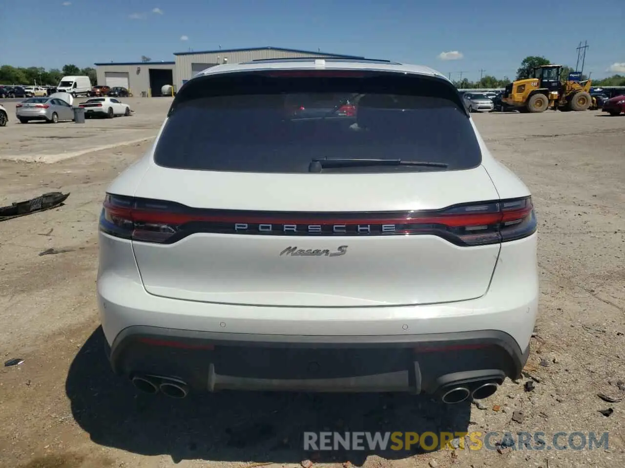 6 fotografías del automóvil dañado WP1AG2A53RLB35246 PORSCHE MACAN 2024