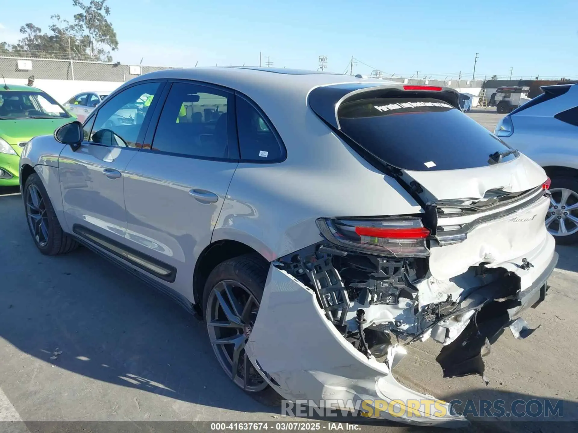 6 fotografías del automóvil dañado WP1AA2A57SLB01477 PORSCHE MACAN 2025
