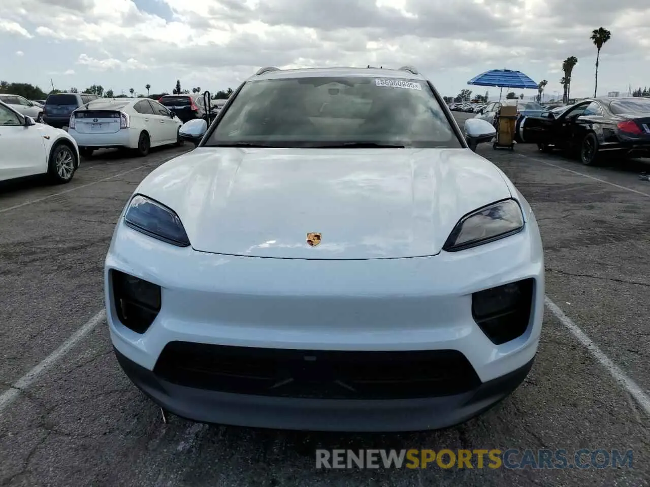 5 fotografías del automóvil dañado WP1AD2XA5SL075311 PORSCHE MACAN 2025
