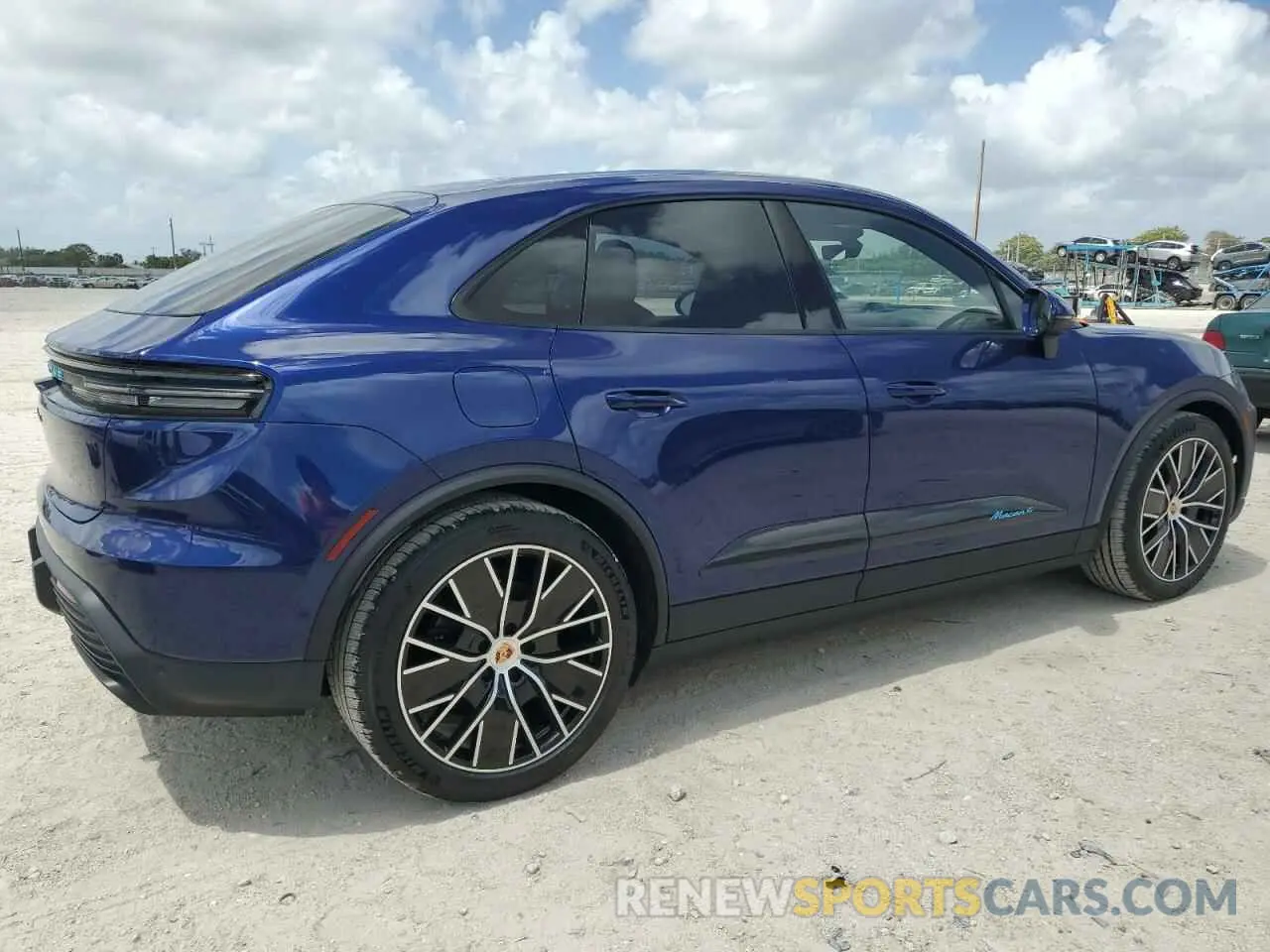 3 fotografías del automóvil dañado WP1AA2XA6SL000013 PORSCHE MACAN 4 2025