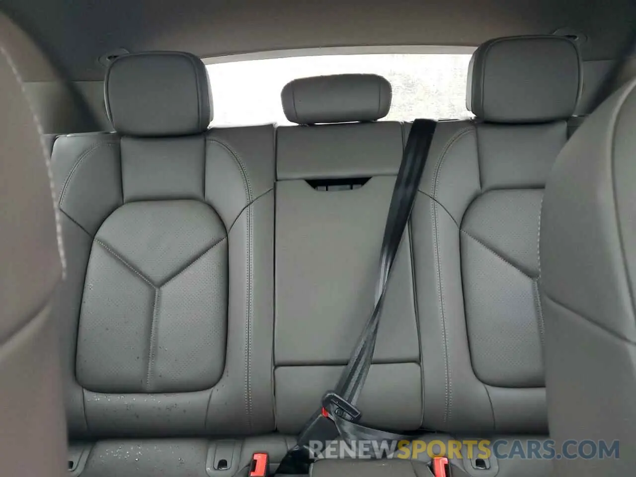 10 fotografías del automóvil dañado WP1AA2A51PLB17326 PORSCHE MACAN BASE 2023