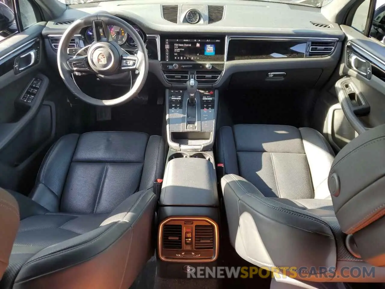 8 fotografías del automóvil dañado WP1AA2A51PLB21313 PORSCHE MACAN BASE 2023