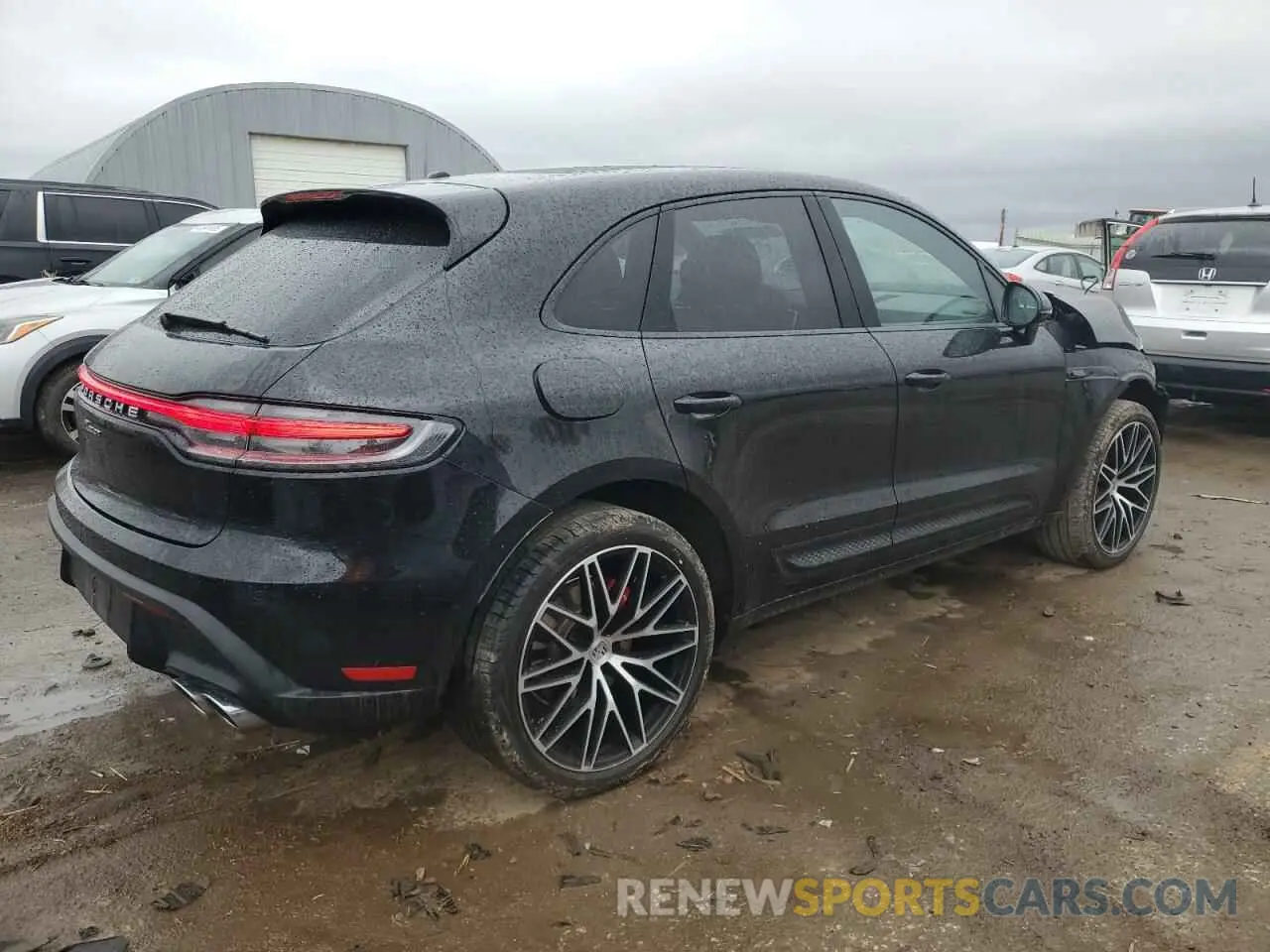 3 fotografías del automóvil dañado WP1AA2A52PLB07775 PORSCHE MACAN BASE 2023