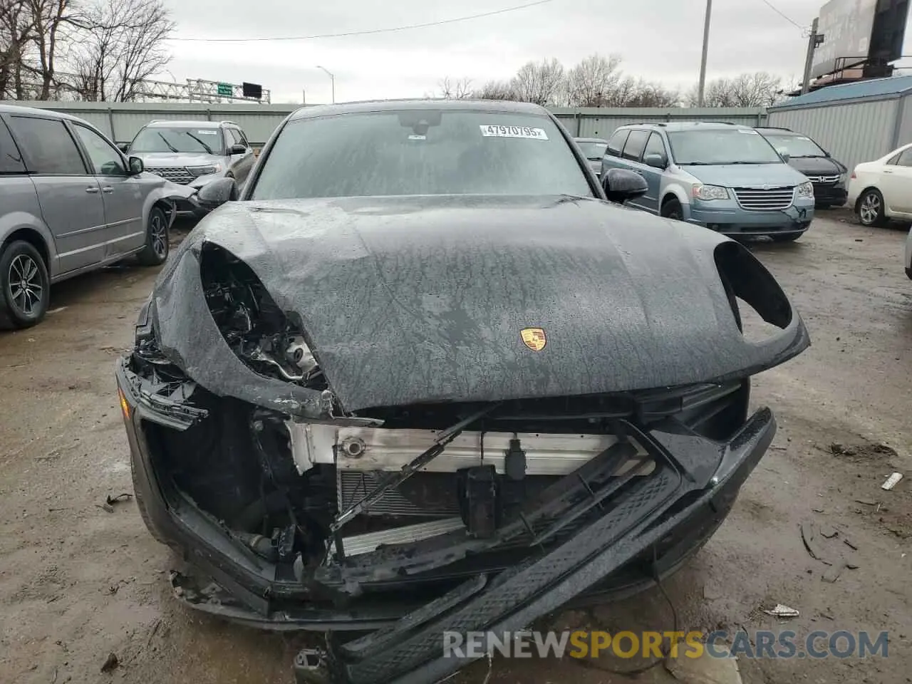 5 fotografías del automóvil dañado WP1AA2A52PLB07775 PORSCHE MACAN BASE 2023