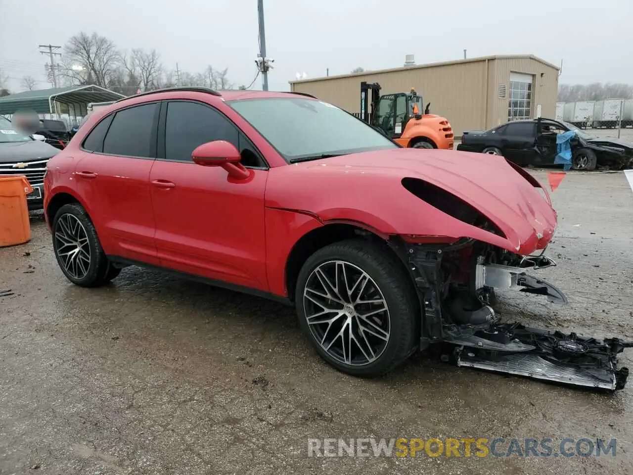 4 fotografías del automóvil dañado WP1AA2A52PLB17254 PORSCHE MACAN BASE 2023