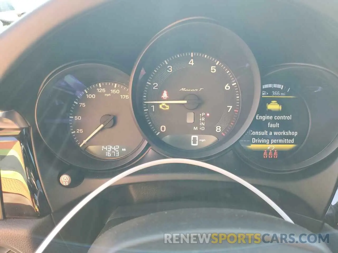 9 fotografías del automóvil dañado WP1AA2A53PLB21801 PORSCHE MACAN BASE 2023