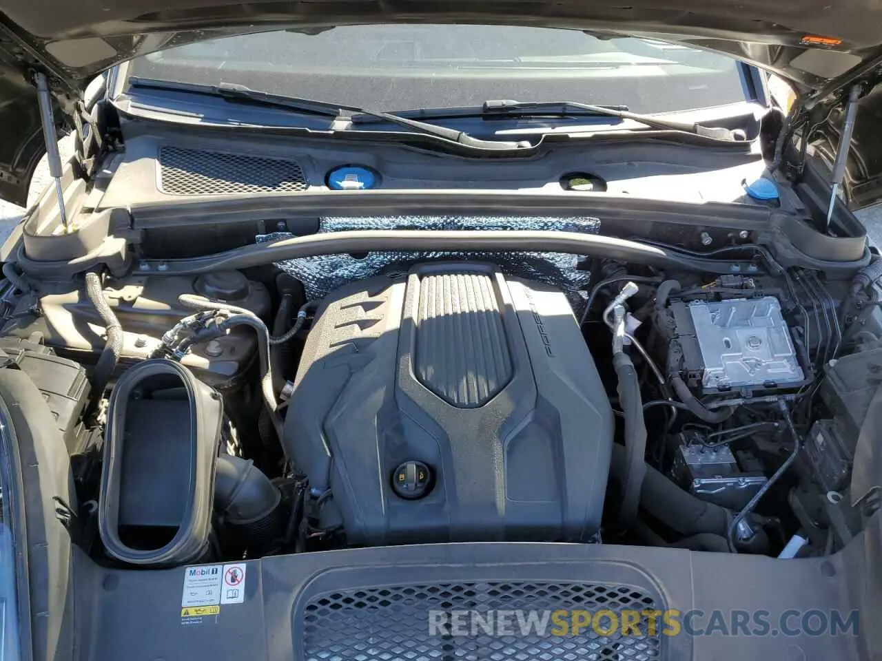 12 fotografías del automóvil dañado WP1AA2A54PLB15442 PORSCHE MACAN BASE 2023