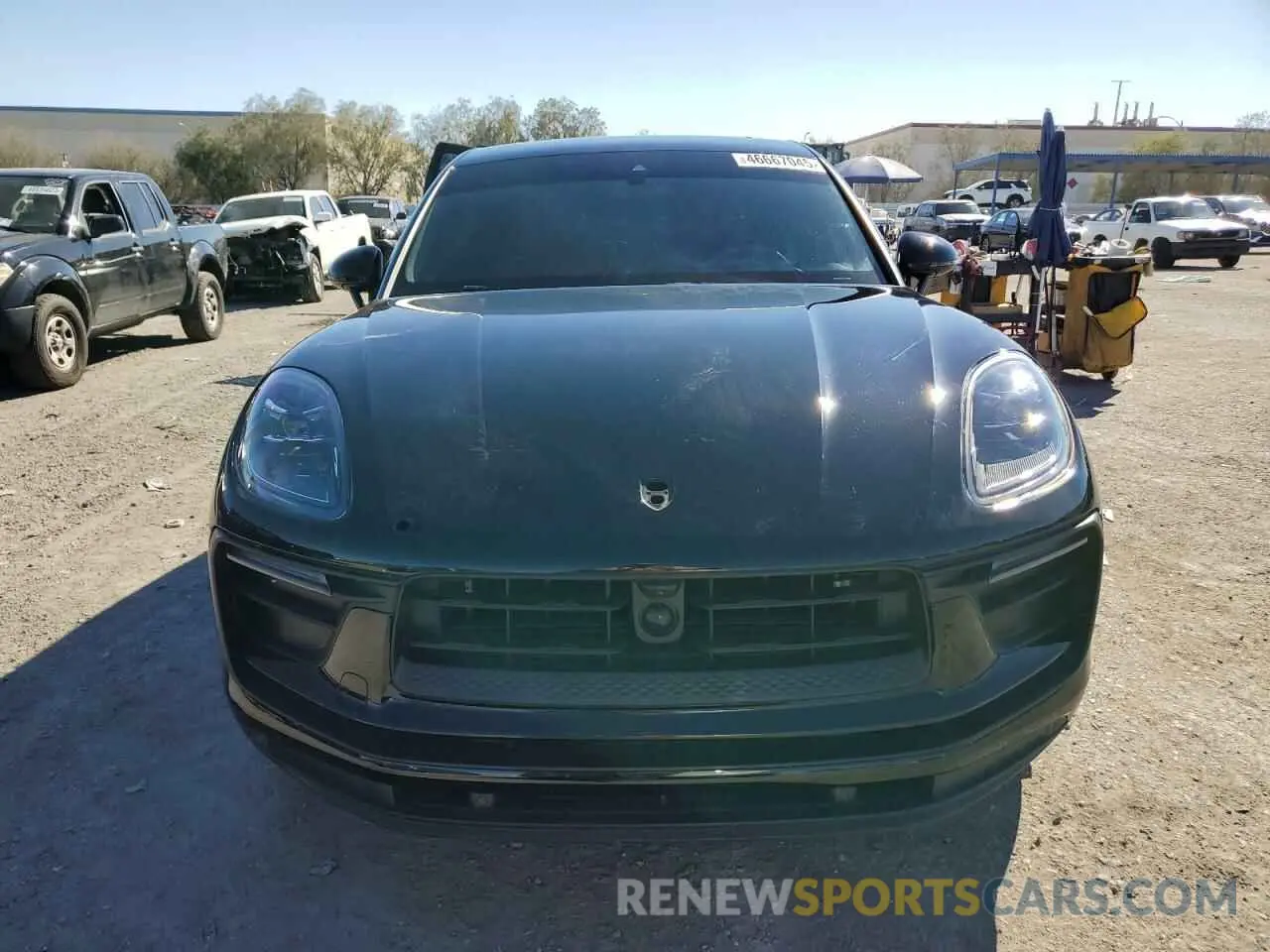5 fotografías del automóvil dañado WP1AA2A54PLB15442 PORSCHE MACAN BASE 2023
