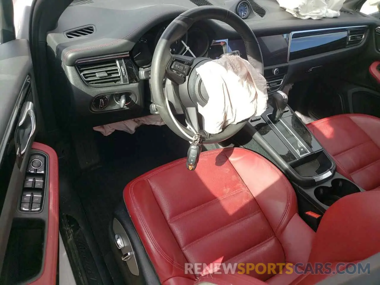 8 fotografías del automóvil dañado WP1AA2A55PLB00240 PORSCHE MACAN BASE 2023