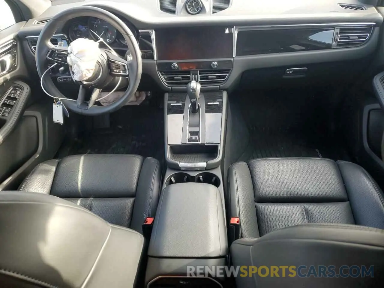 8 fotografías del automóvil dañado WP1AA2A56PLB04233 PORSCHE MACAN BASE 2023