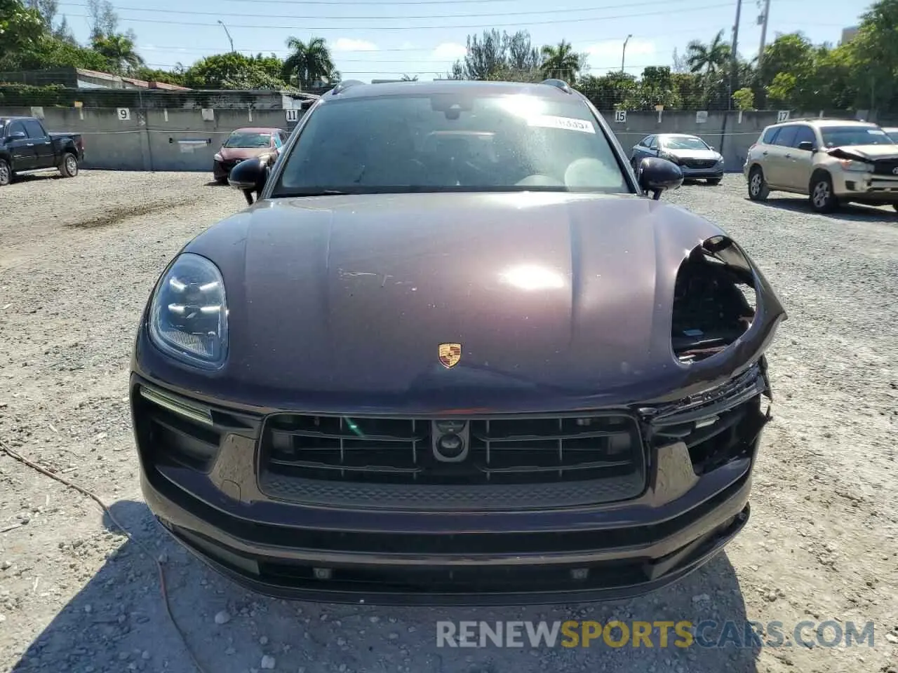 5 fotografías del automóvil dañado WP1AA2A57PLB07402 PORSCHE MACAN BASE 2023