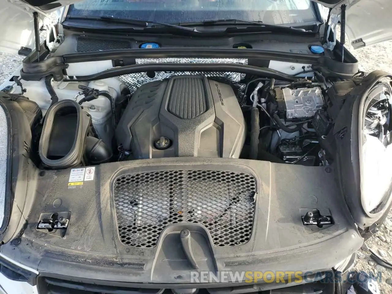 13 fotografías del automóvil dañado WP1AA2A57PLB07657 PORSCHE MACAN BASE 2023