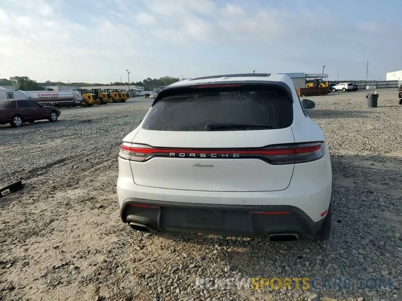 6 fotografías del automóvil dañado WP1AA2A57PLB07657 PORSCHE MACAN BASE 2023