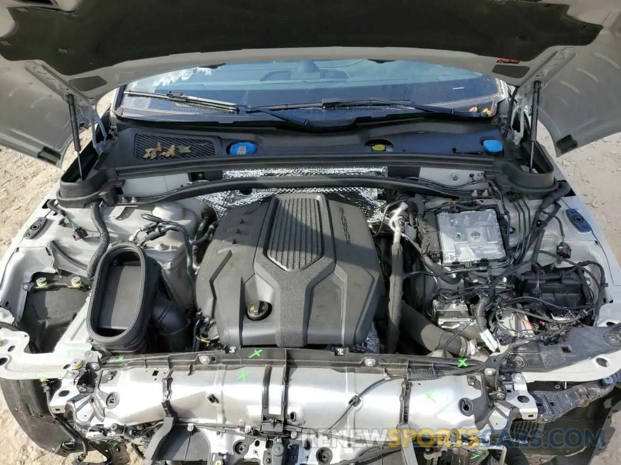 12 fotografías del automóvil dañado WP1AA2A57PLB10221 PORSCHE MACAN BASE 2023