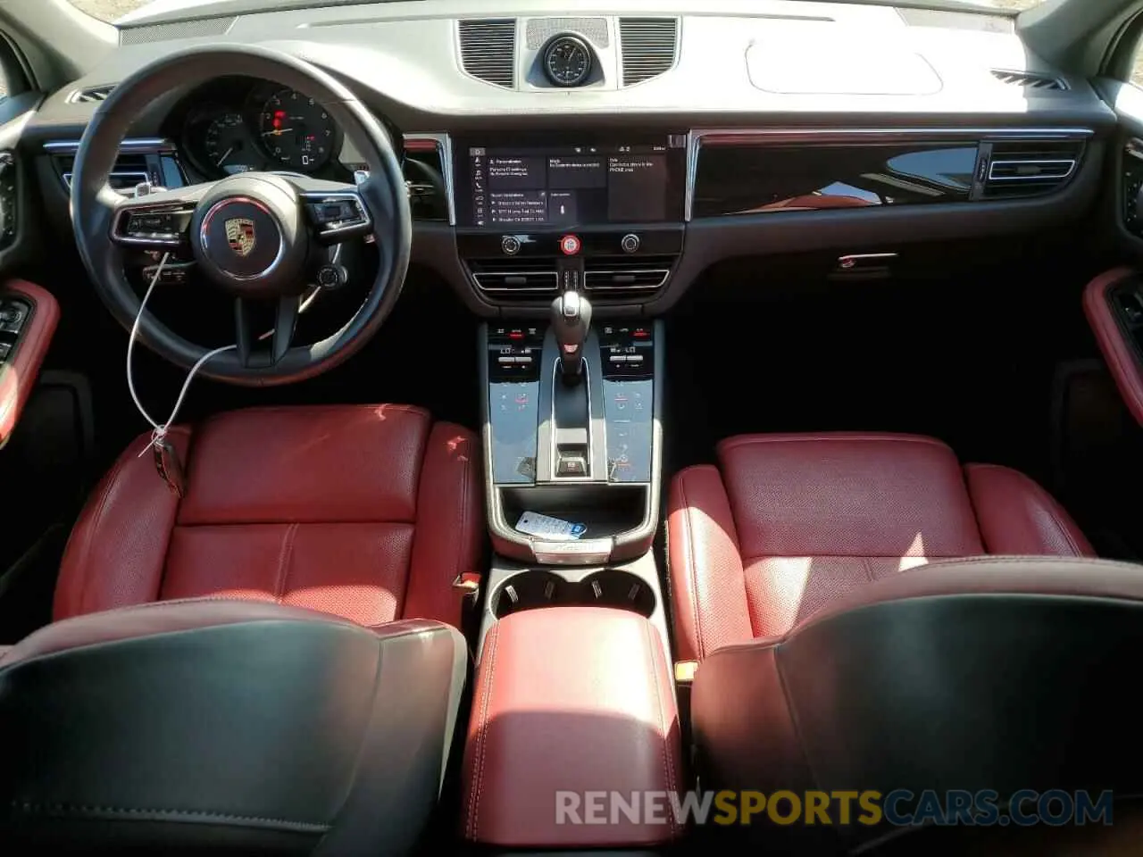8 fotografías del automóvil dañado WP1AA2A57PLB18710 PORSCHE MACAN BASE 2023