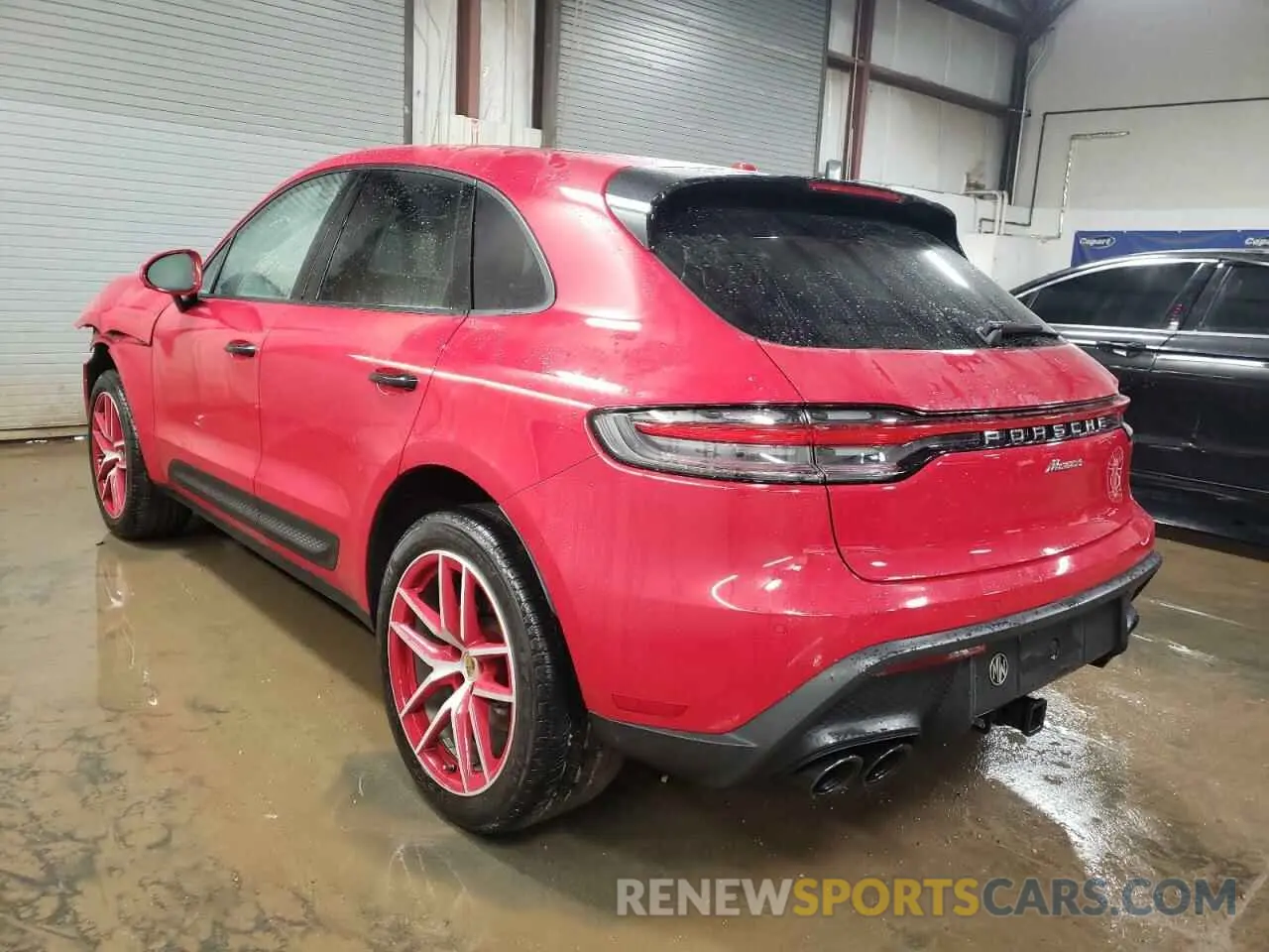 2 fotografías del automóvil dañado WP1AA2A58PLB03231 PORSCHE MACAN BASE 2023