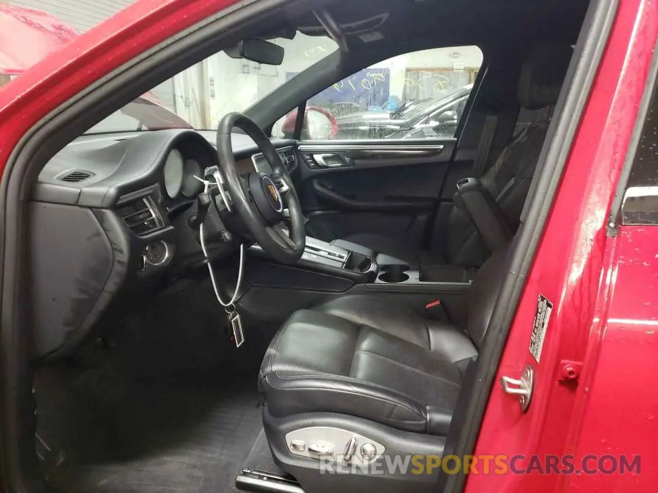 7 fotografías del automóvil dañado WP1AA2A58PLB03231 PORSCHE MACAN BASE 2023