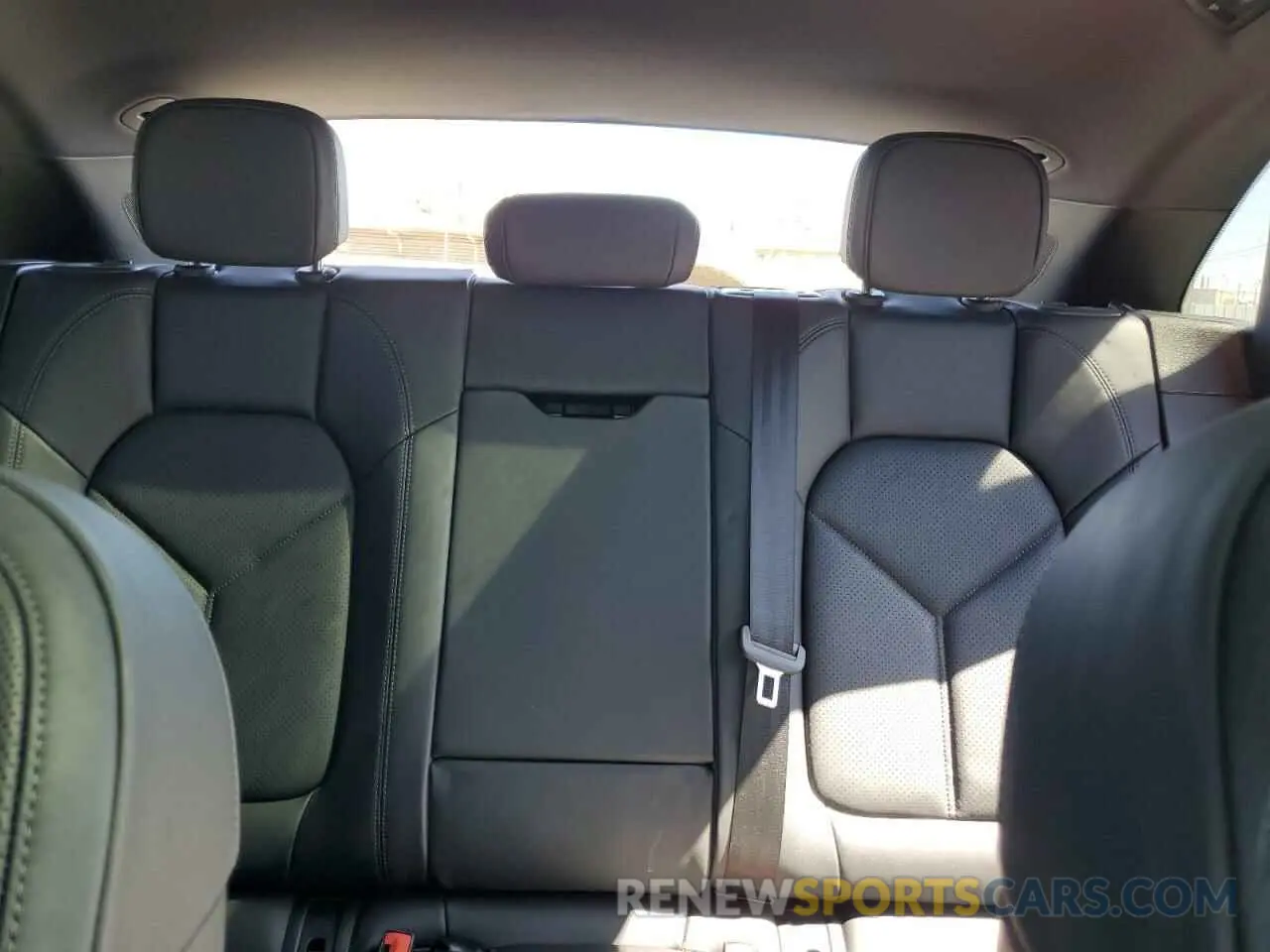 10 fotografías del automóvil dañado WP1AA2A58PLB08235 PORSCHE MACAN BASE 2023