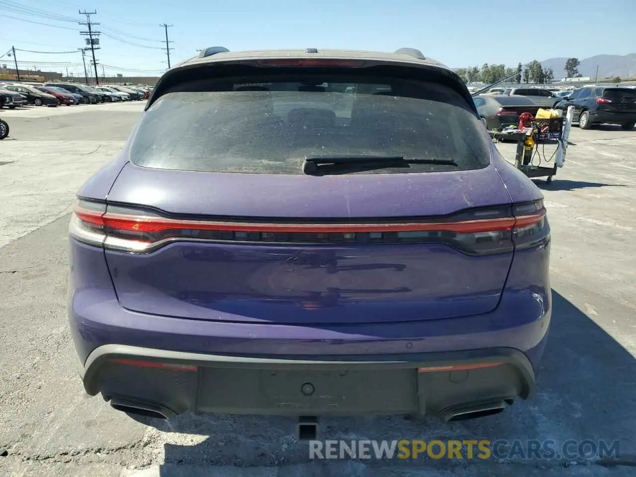 6 fotografías del automóvil dañado WP1AA2A58PLB08235 PORSCHE MACAN BASE 2023