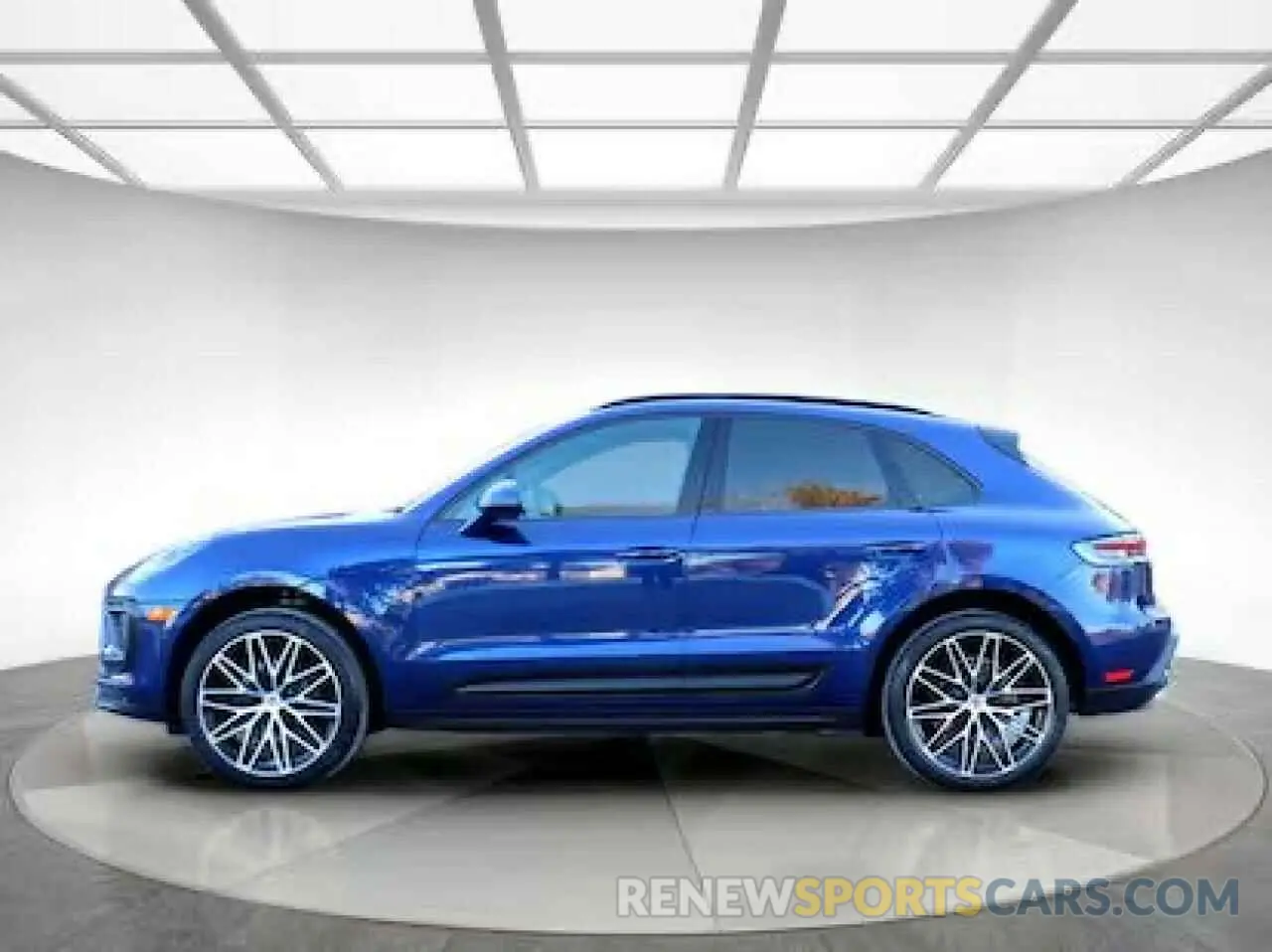 2 fotografías del automóvil dañado WP1AA2A59PLB05733 PORSCHE MACAN BASE 2023