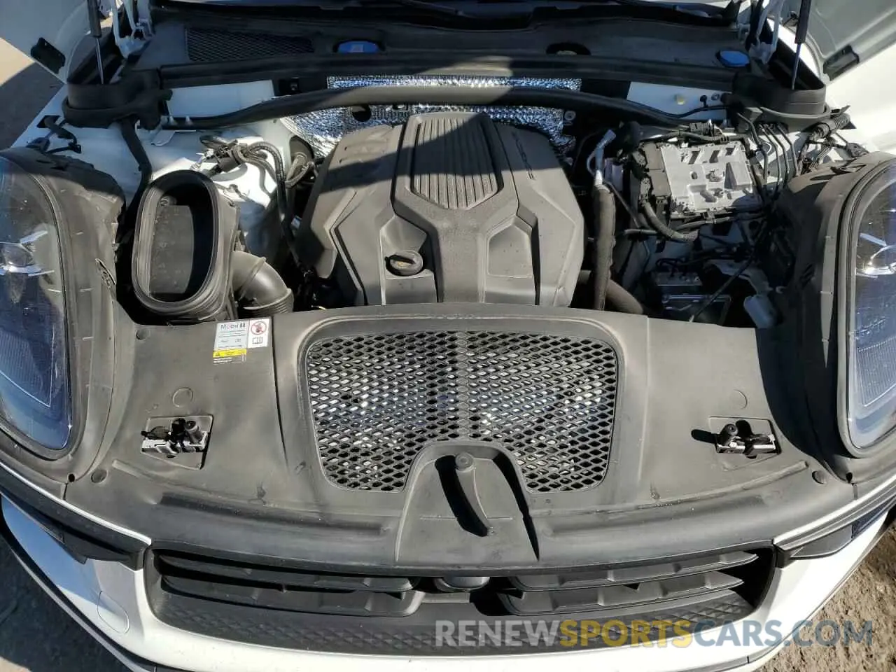 12 fotografías del automóvil dañado WP1AA2A59PLB10768 PORSCHE MACAN BASE 2023