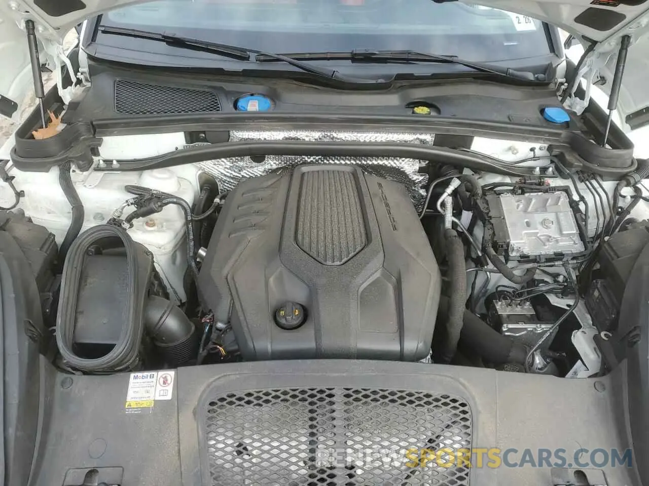 12 fotografías del automóvil dañado WP1AA2A59PLB11919 PORSCHE MACAN BASE 2023