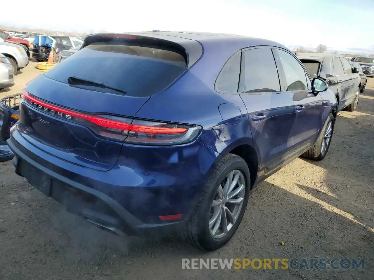 3 fotografías del automóvil dañado WP1AA2A59PLB21074 PORSCHE MACAN BASE 2023