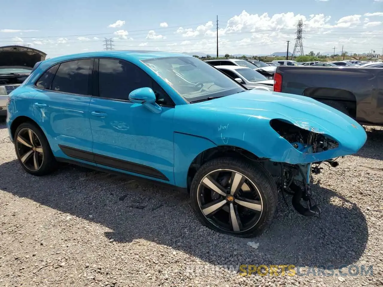 4 fotografías del automóvil dañado WP1AA2A5XPLB09144 PORSCHE MACAN BASE 2023