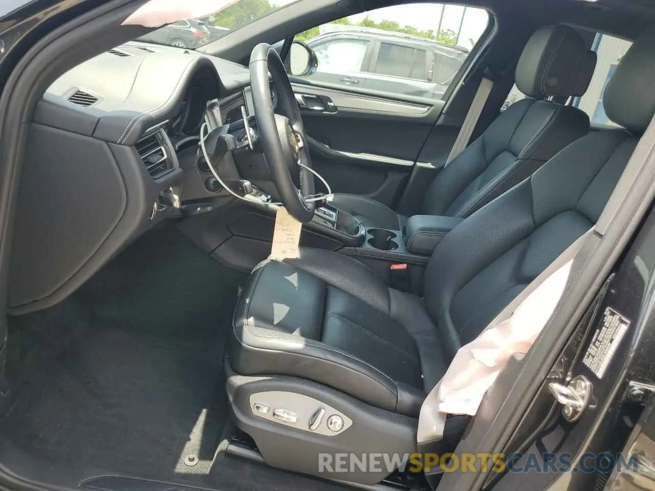 7 fotografías del automóvil dañado WP1AA2A50RLB02092 PORSCHE MACAN BASE 2024
