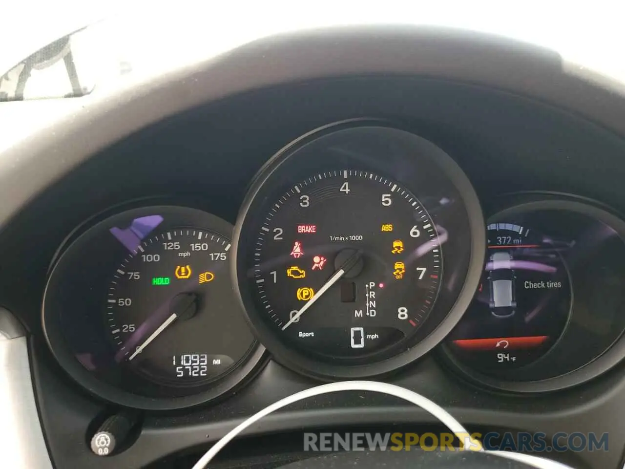 9 fotografías del automóvil dañado WP1AA2A50RLB02092 PORSCHE MACAN BASE 2024