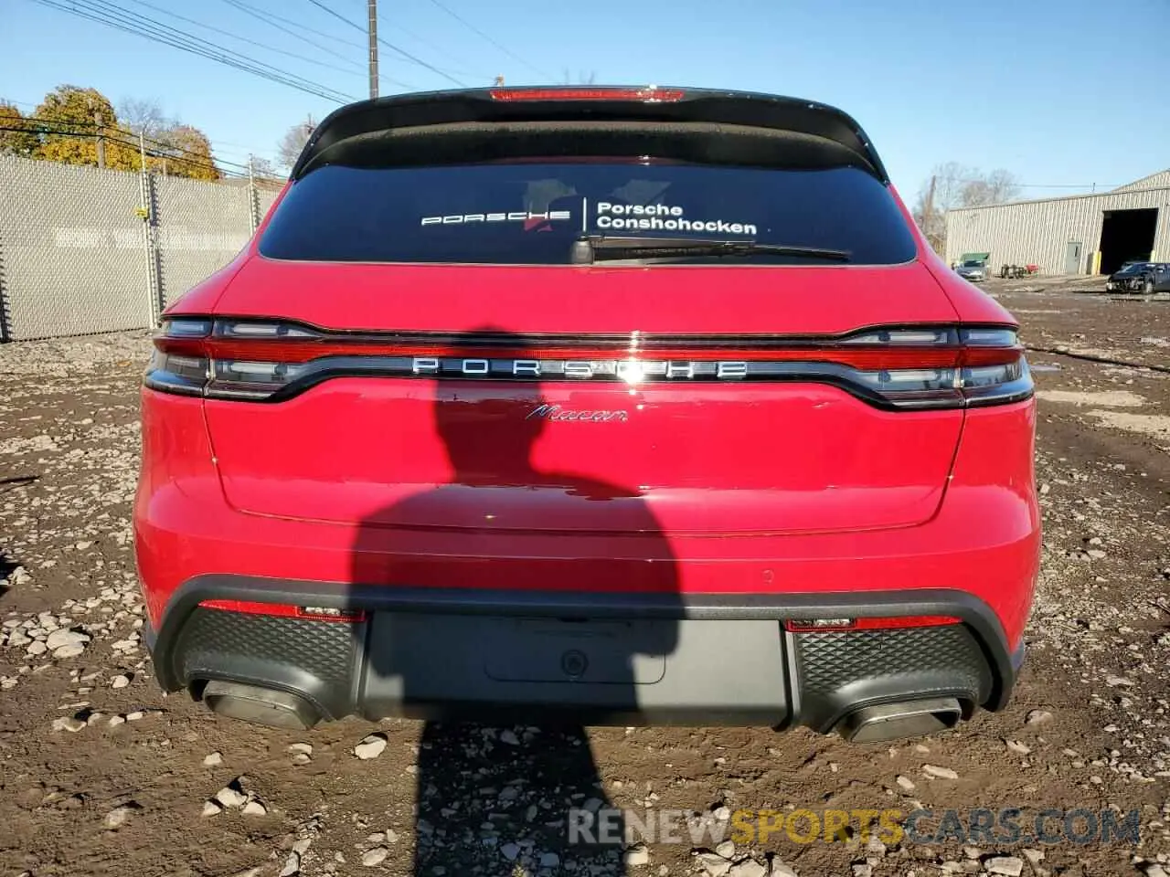 6 fotografías del automóvil dañado WP1AA2A50RLB17367 PORSCHE MACAN BASE 2024