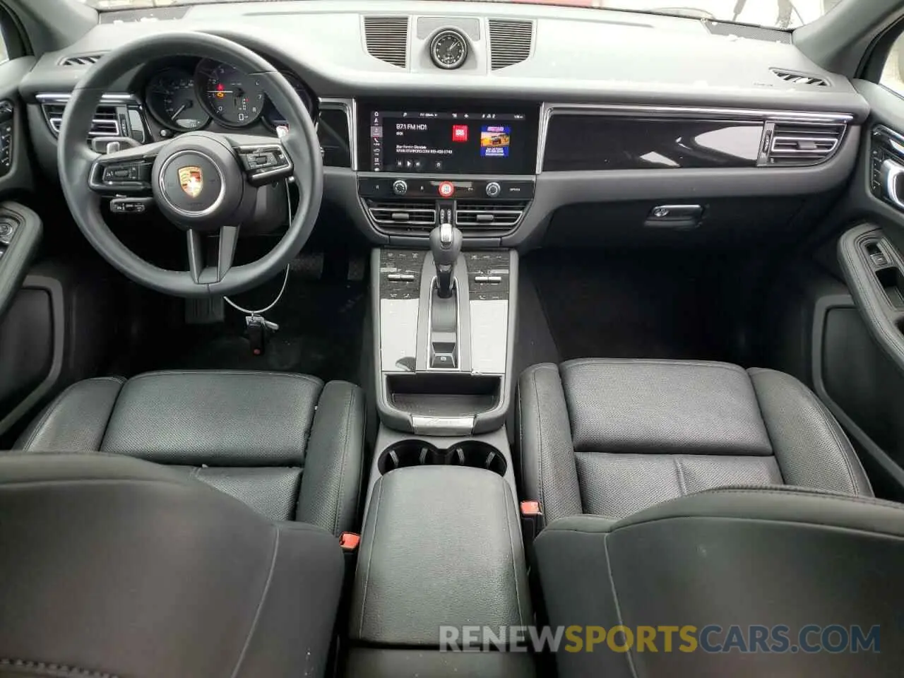 8 fotografías del automóvil dañado WP1AA2A51RLB12470 PORSCHE MACAN BASE 2024