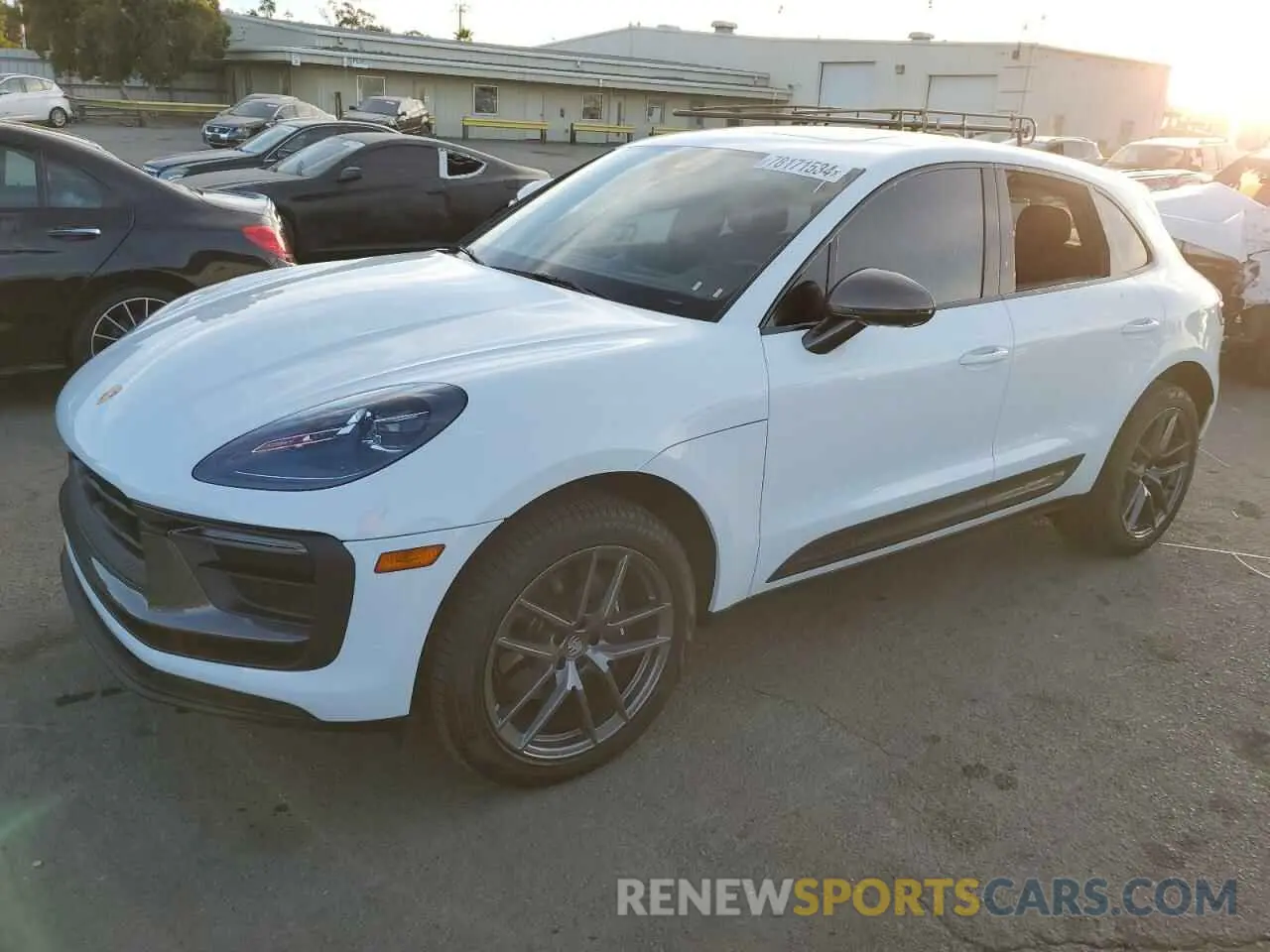 1 fotografías del automóvil dañado WP1AA2A53RLB17945 PORSCHE MACAN BASE 2024