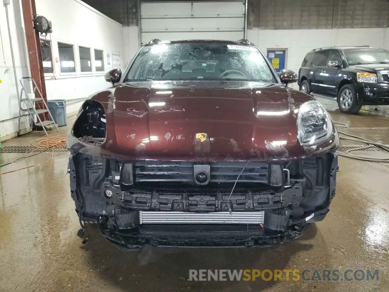 5 fotografías del automóvil dañado WP1AA2A55RLB06705 PORSCHE MACAN BASE 2024