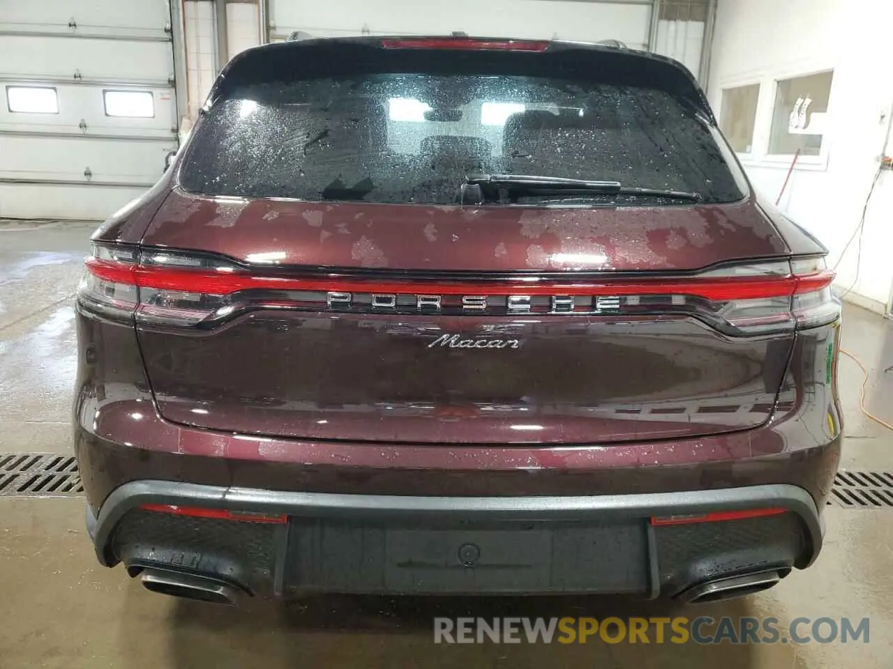 6 fotografías del automóvil dañado WP1AA2A55RLB06705 PORSCHE MACAN BASE 2024